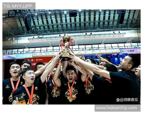 齐麟：从青涩新星到篮球场上的璀璨之光，未来可期的运动员之路